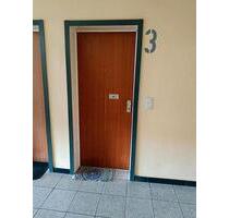 1 Zimmer,Küche,Diele,Bad,Balkon,Keller,Tiefgarage, 42m2.Bj1976 - Troisdorf