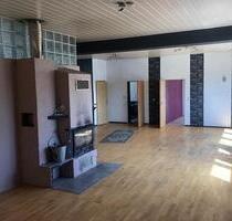 6 Zimmer Wohnung mit EBK, Kamin, Whirlpool, Sauna - Kraichtal