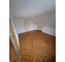 Dachgeschoßwohnung in Ebern zu vermieten