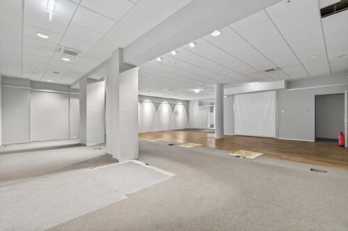 Foto - Sichtbar, zentral, vielseitig – Ideale Gewerbefläche für Dienstleister