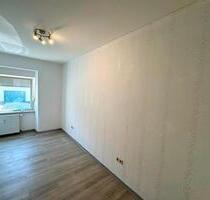 3-Zimmer Wohnung mit Terrasse & Garten (65m²) - Schiffweiler