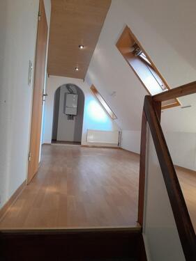 Foto - Berne Dachgeschosswohnung, Drei Zimmerwohnung