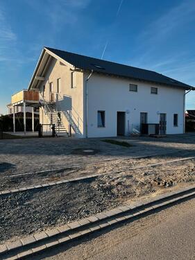 Foto - 2-2,5 Zimmer Wohnungen mit TerasseBalkon