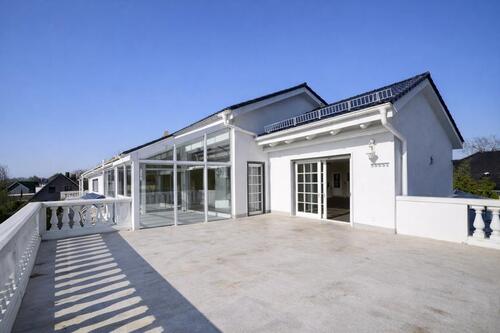 Foto - Exclusive 155m² Luxuswohnung mit FBH, Kamin, Klimaa. und Garten