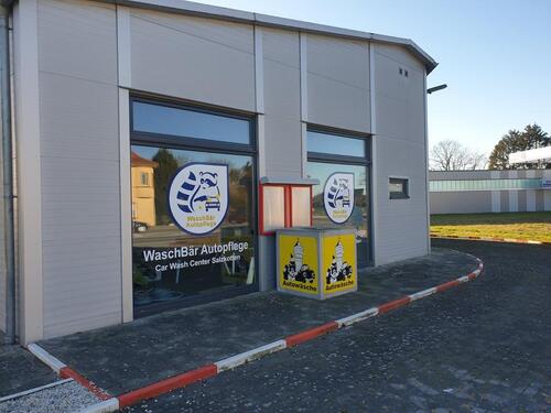 Foto - Gewerbehalle für Fahrzeugaufbereitung