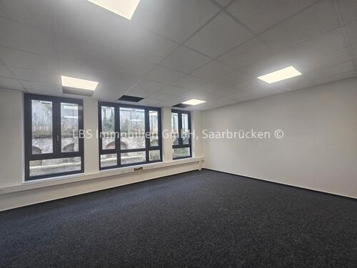 Foto - Moderne Geschäfts -und Büroflächen-mitten in Saarbrücken-Erstbezug