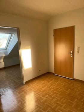Foto - 2 ZKB Wohnung, 50 qm, im 3 Parteienhaus zu vermieten