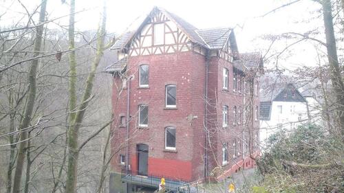 Foto - Doppel-Mehrfamilienhaus - Insg. 9 Mietwohnungen