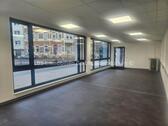 Foto - Moderne Geschäfts -und Büroflächen mitten in Saarbrücken Erstbezug ideal für eine Autovermietung
