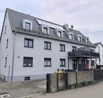 Charmante 2 ZKB Dachgeschosswohnung In Augsburg - Hochzoll