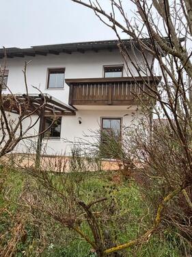 Foto - Doppelhaushälfte in TEISING - 1.400,00&nbsp;EUR Kaltmiete, ca.&nbsp; 145,00&nbsp;m&sup2;