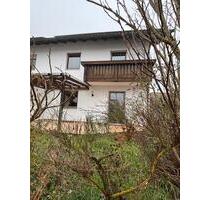 Doppelhaushälfte in TEISING - 1.400,00&nbsp;EUR Kaltmiete, ca.&nbsp; 145,00&nbsp;m&sup2; in Teising (PLZ: 84576)