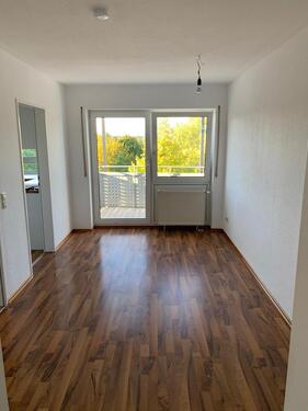 Foto - 3,5 Zi.-Wohnung mit EBK, 2 Balkonen & Tiefgarage im Zochental