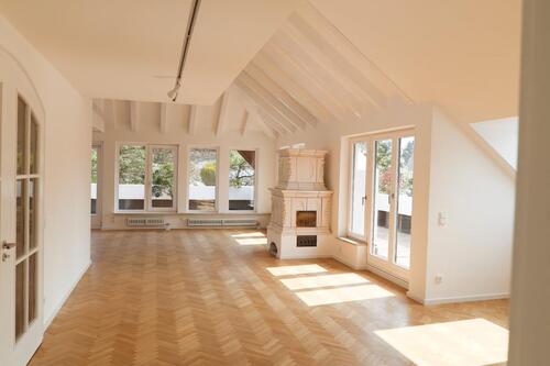 Foto - Helle Dachgeschosswohnung renoviertsaniert zentral in Harlaching