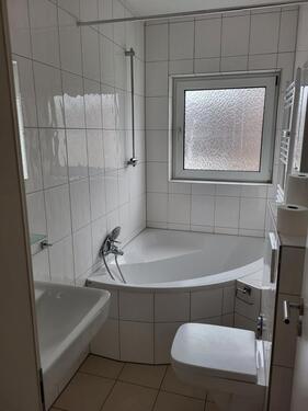 Foto - neuwertige 3 Zi-WG + Balkon in KR-Stadtmitte ab 01.05.2026