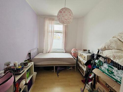 Foto - Helle 3-Zimmer-Wohnung mit kompletter Möblierung in Düsseldorf