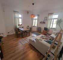 Großes, helles Zimmer in berufstätigen 2er-WG mit Stellplatz - Stuttgart Stuttgart-Nord