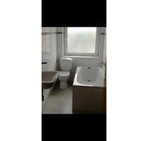 Schöne 2 Zimmer 65m2 Wohnung in Remscheid Burgerstr. kernsaniert