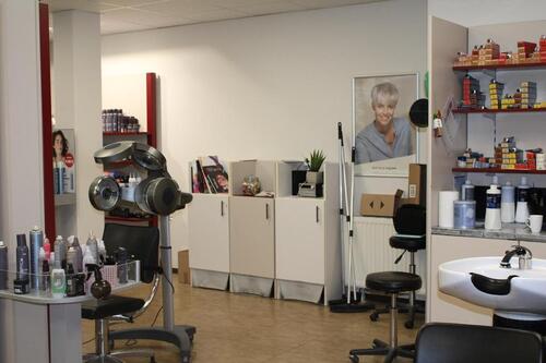 Foto - Attraktive Friseurfläche zu Vermietern