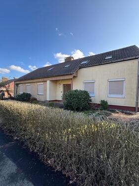 Foto - Einfamilienhaus - 205.000,00&nbsp;EUR Kaufpreis, ca.&nbsp; 226,00&nbsp;m&sup2;