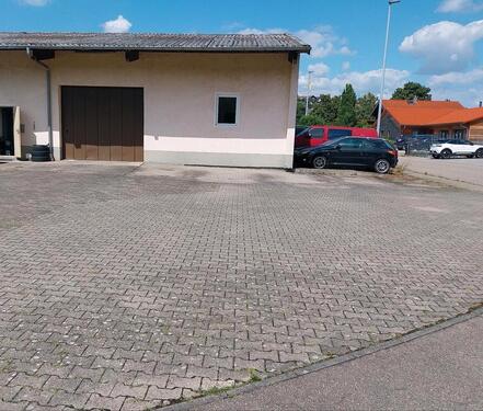 Foto - Abstellplatz PKW, Anhänger, Wohnwagen u s.w. Autobahnnähe A81