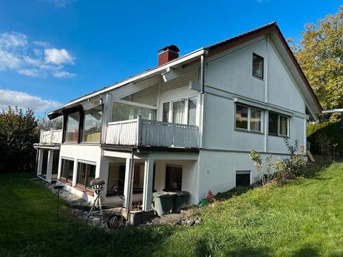 Foto - Haus in Beuren mit großem Garten und Einliegerwohnung