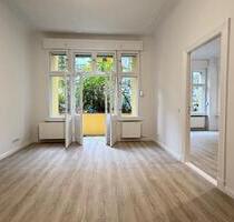 Stilvolle 4-Zimmer-Altbauwohnung zur teilgewerblichen Nutzung ! - Berlin Mitte
