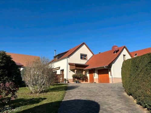 Foto - Einfamilienhaus in Struppen - 399.000,00&nbsp;EUR Kaufpreis, ca.&nbsp; 141,00&nbsp;m&sup2;