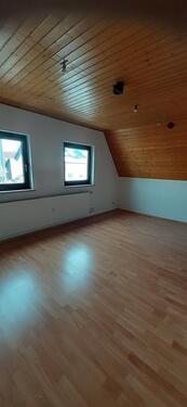 Foto - 2-Zimmer-Dachgeschosswohnung in Allersberg zu vermieten