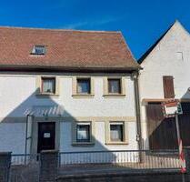 Charmantes Wohnhaus mit Scheune und viel Potenzial - Hemhofen