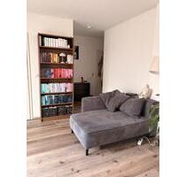 Schönes und modernes WG- Zimmer:) - Marburg