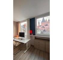 Zwischenmiete: Möblierte Altstadtwohnung mit Domblick - Juni - Mainz Zwischenmiete: Möblierte Altstadtwohnung mit Domblick - Juni - Mainz