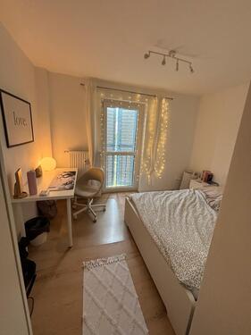 Foto - Möbliertes WG-Zimmer Ludwigshafen