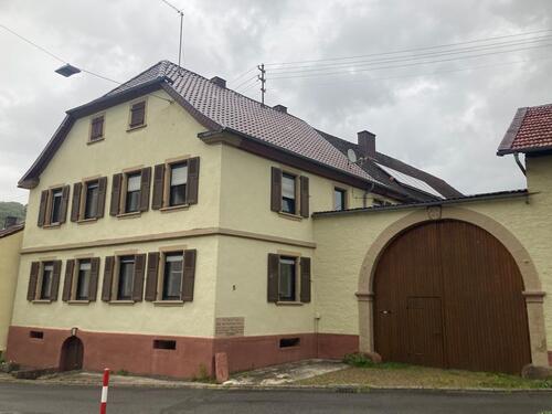 Foto - Charmantes kernsaniertes Bauernhaus