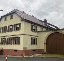 Charmantes kernsaniertes Bauernhaus - Rehborn