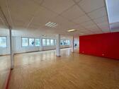 Foto - Räumlichkeiten zu vermieten - 1.560,00&nbsp;EUR Kaltmiete, ca.&nbsp; 180,00&nbsp;m&sup2;