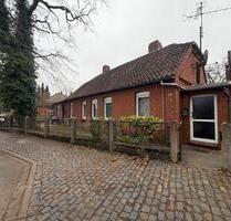 Zweifamilienhaus . - 225.000,00&nbsp;EUR Kaufpreis, ca.&nbsp; 162,00&nbsp;m&sup2; in Celle (PLZ: 29223) Altenhagen