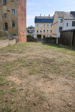 Foto - Außenstellplatz in Greiz – PKW Wohnmobil – Petzoldstraße