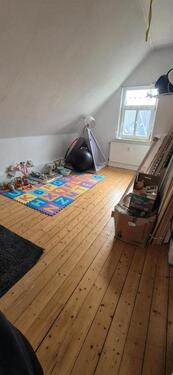 Foto - 4 Zimmer Dachgeschoßwohnung zur Miete in Hille