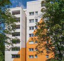 Komfortables Wohnen über den Dächern des Rabenbergs: 2 Zimmer mit Aufzug und Ausblick - Wolfsburg Detmerode