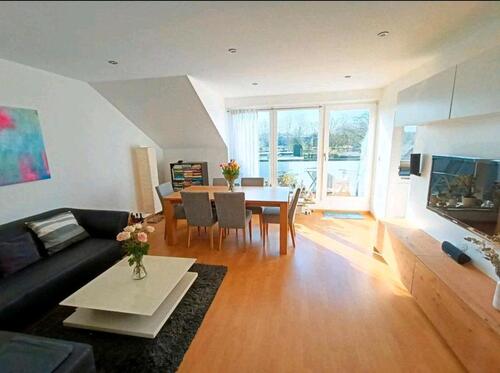 Foto - 3 Zimmer Wohnung, kernsaniert, Sonnenbalkon, EBK,Garage, Bestlage