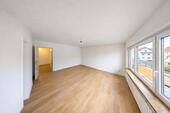 Foto - Modernisierte 3-Zimmer-Wohnung mit neuer EBK, modernem Bad & Stellplatz