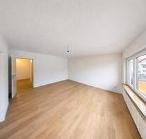 Modernisierte 3-Zimmer-Wohnung mit neuer EBK, modernem Bad & Stellplatz - Waiblingen Beinstein