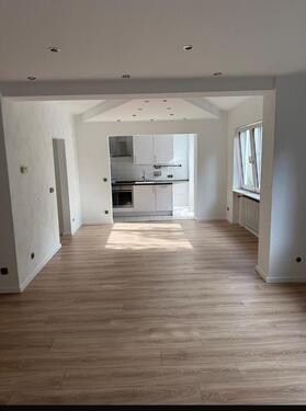 Foto - 3,5 Raum Wohnung Nähe Rü Balkon, Küche, Garten
