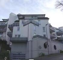 Elegante 4-Zimmer-Wohnung mit Balkon im 2. OG in Siegen