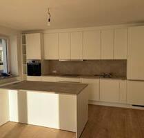 Frisch sanierte 5-Zimmer-Wohnung mit neuer Einbauküche & Terrasse - Stemwede