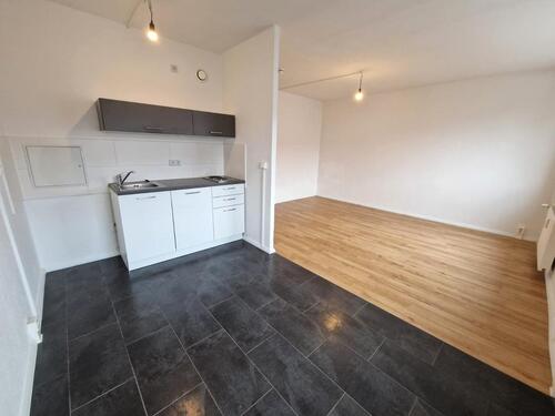 Foto - 1-Zimmer-Wohnung mit kleiner Küchenzeile zu vermieten