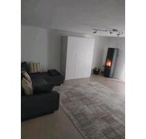 möblierte Souterrain Wohnung mit Terrasse - Neudrossenfeld