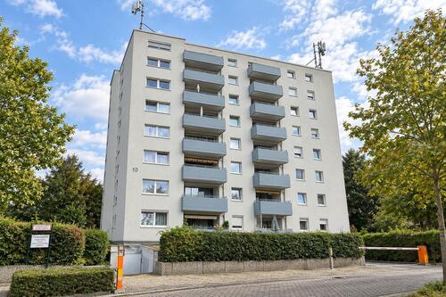 Foto - Kapitalanlage: 4-Zimmer-Wohnung mit Loggia, Aufzug & Stellplatz