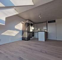 Moderne 3,5 Zimmer-DG-Wohnung zu vermieten - Konstanz Dettingen-Wallhausen